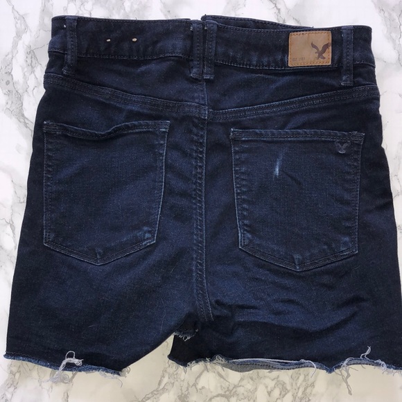 AE super stretch shorts in dark wash - Picture 2 of 3